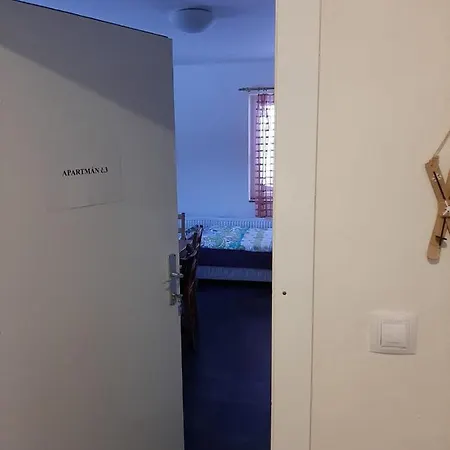 Aparthotel Rulfik 3*